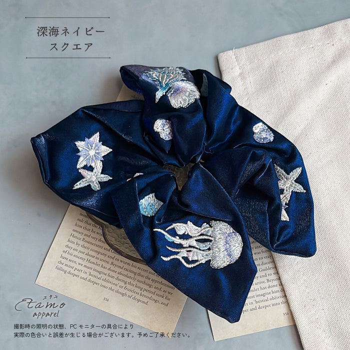 海月のシュシュ ホワイト ネイビー