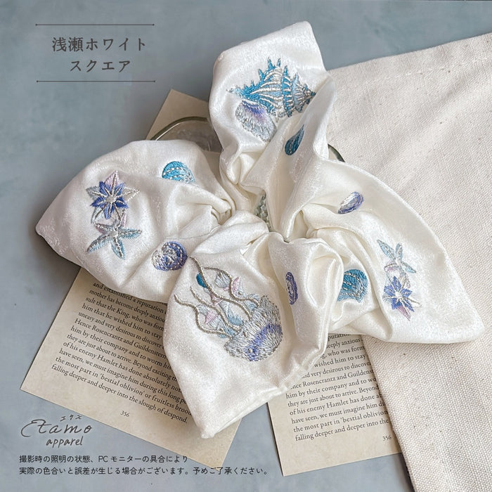 海月のシュシュ ホワイト ネイビー